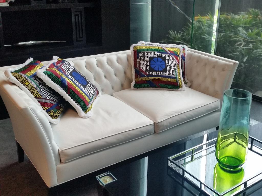 Milano Versace Suites Макати Экстерьер фото
