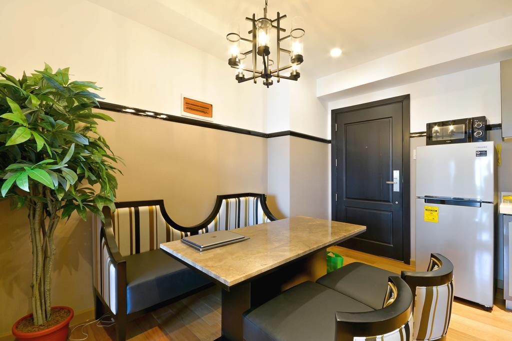 Milano Versace Suites Макати Экстерьер фото