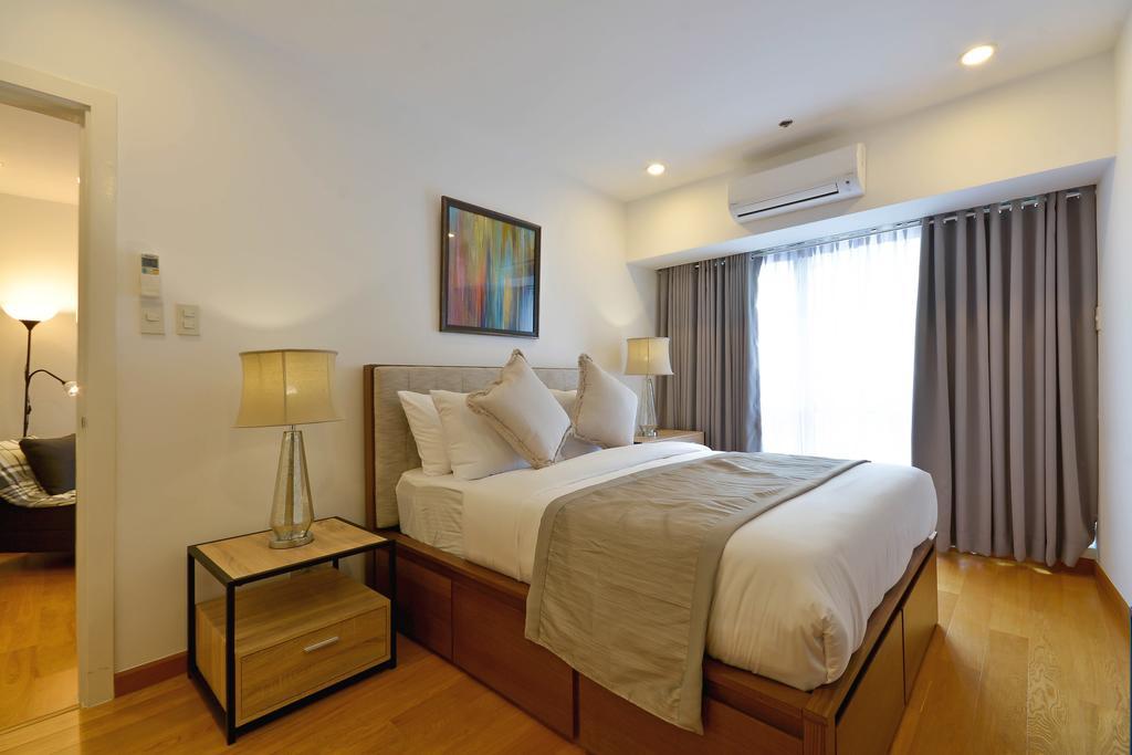 Milano Versace Suites Макати Экстерьер фото