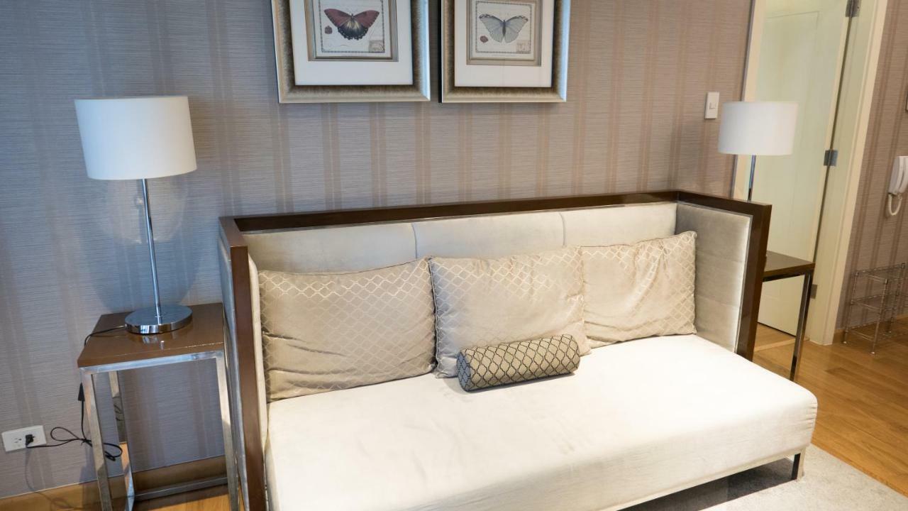 Milano Versace Suites Макати Экстерьер фото